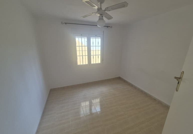 4 bedroom Villa for sale in Las Ramblas Golf with pool - € 299,000 (Ref: 9730567)