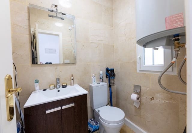 4 Zimmer Villa zu verkaufen in Las Ramblas Golf, Orihuela mit Pool - 299.000 € (Ref: 9730567)