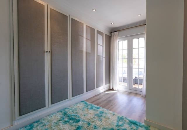 4 Zimmer Villa zu verkaufen in Las Ramblas Golf, Orihuela mit Pool - 299.000 € (Ref: 9730567)