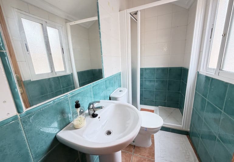 2 bedroom Bungalow for sale in Cabo Roig with pool - € 235,000 (Ref: 9730569)