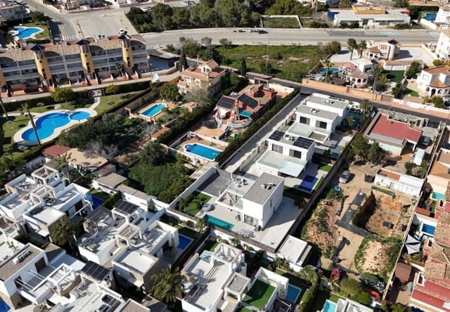 Byggetomt til salgs i Lomas de Cabo Roig - Los Dolses, Orihuela - € 1 100 000 (Ref: 9730571)