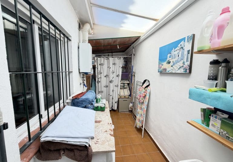 4 bedroom Bungalow for sale in La Zenia with pool - € 289,000 (Ref: 9730572)