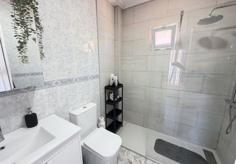 3 bedroom Apartment for sale in La Zenia - € 189,995 (Ref: 9730573)