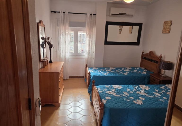 2 Zimmer Apartment zu verkaufen in Villamartin mit Pool - 164.900 € (Ref: 9730575)