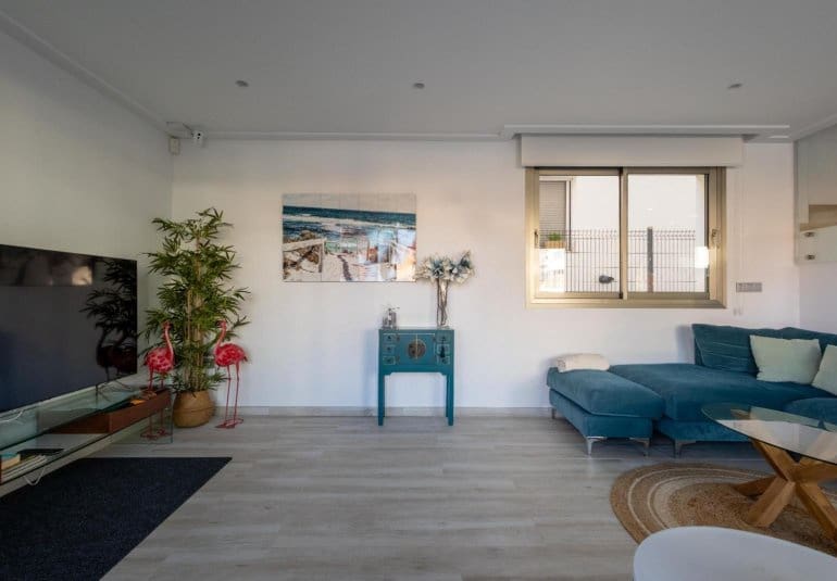 4 camera da letto Villa in vendita in Orihuela Costa con piscina - 490.000 € (Rif: 9737802)