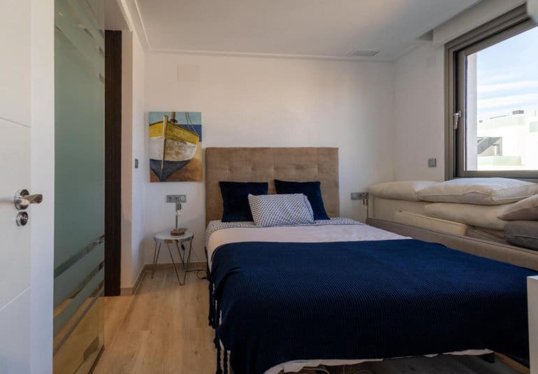 4 camera da letto Villa in vendita in Orihuela Costa con piscina - 490.000 € (Rif: 9737802)