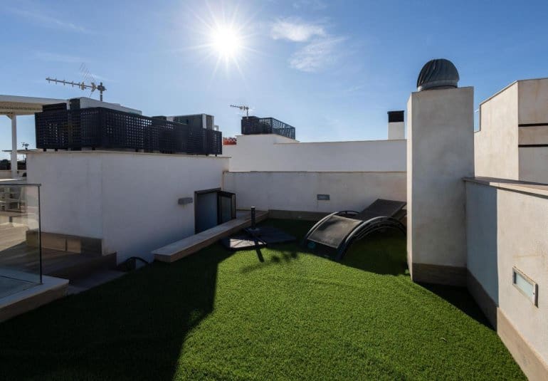 4 camera da letto Villa in vendita in Orihuela Costa con piscina - 490.000 € (Rif: 9737802)