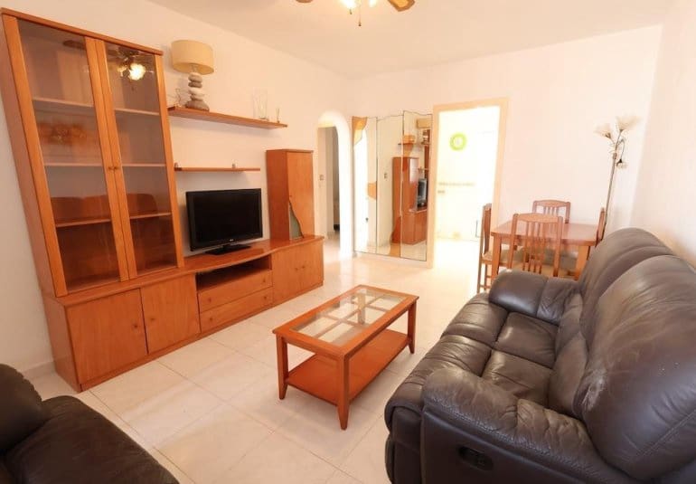 2 chambre Bungalow à vendre à Torrevieja avec piscine - 143 000 € (Ref: 9737803)