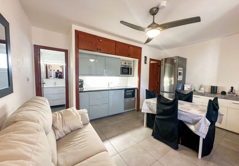 Apartamento de 1 habitación en Villamartin en venta - 115.000 € (Ref: 9737807)