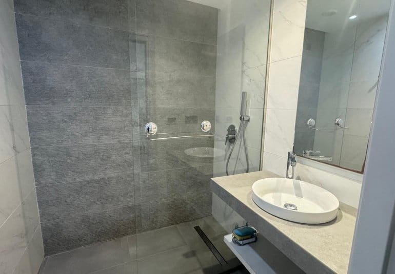 2 Zimmer Penthouse zu verkaufen in Punta Prima mit Pool - 279.900 € (Ref: 9737808)