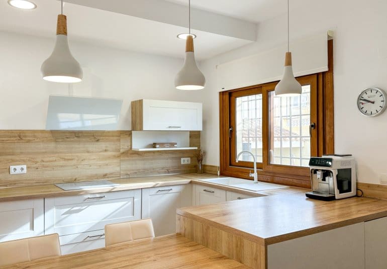 7 bedroom Villa for sale in Dehesa de Campoamor with pool - € 1,349,000 (Ref: 9737809)