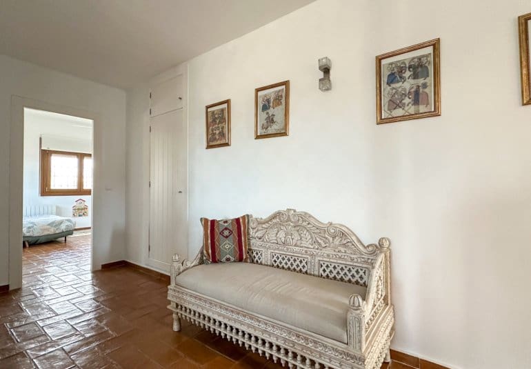 7 bedroom Villa for sale in Dehesa de Campoamor with pool - € 1,349,000 (Ref: 9737809)