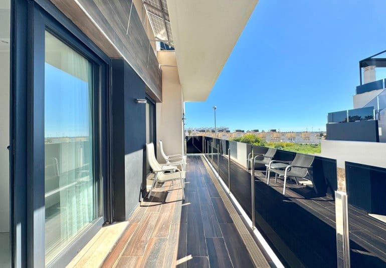 4 bedroom Villa for sale in Orihuela Costa with pool - € 750,000 (Ref: 9737810)