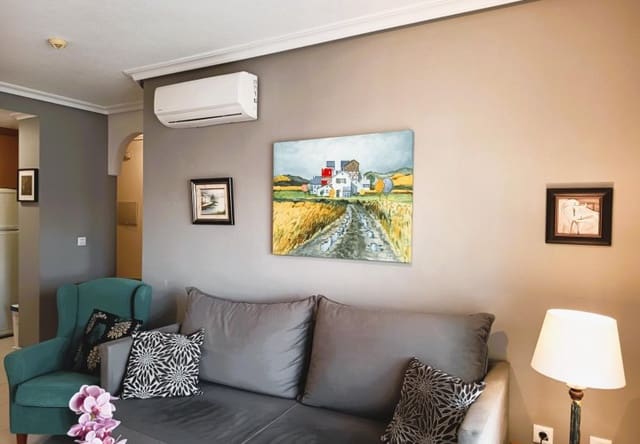 Ático de 2 habitaciones en Cabo Roig, Orihuela en venta con piscina - 219.000 € (Ref: 9737813)