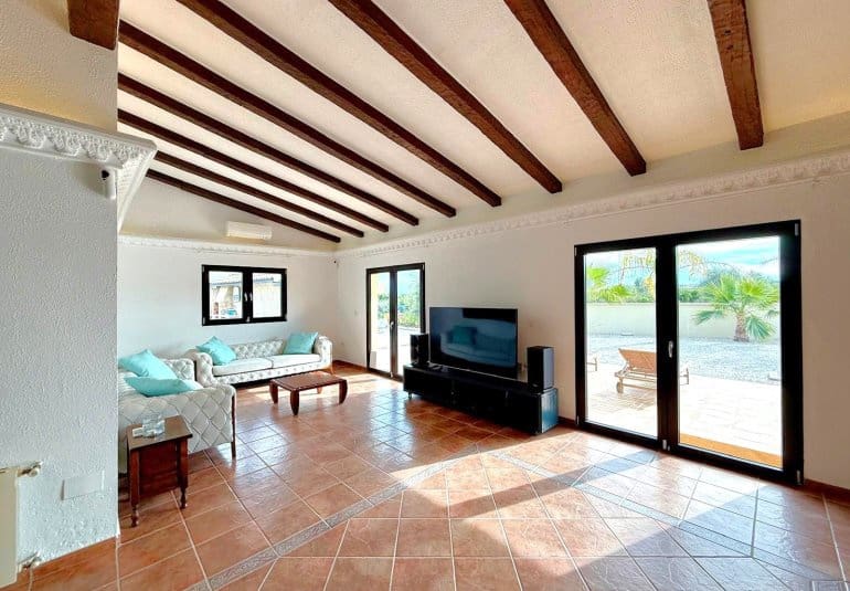 3 bedroom Villa for sale in San Miguel de Salinas with pool - € 1,290,000 (Ref: 9737815)
