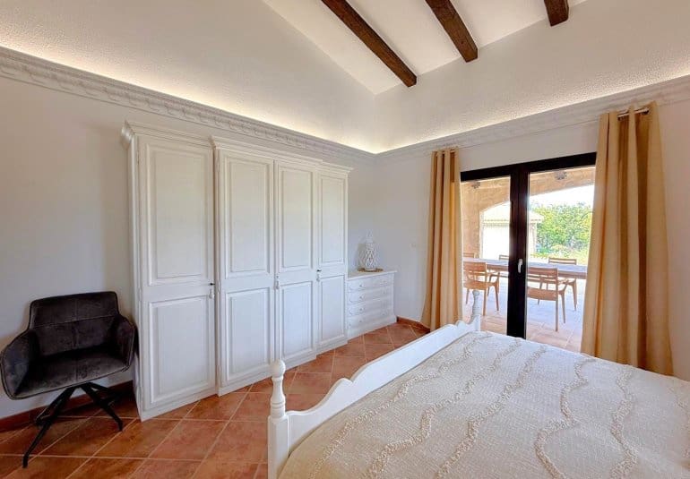 3 bedroom Villa for sale in San Miguel de Salinas with pool - € 1,290,000 (Ref: 9737815)