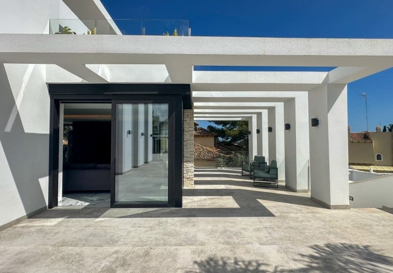 4 camera da letto Villa in vendita in Villamartin con piscina - 2.950.000 € (Rif: 9737816)