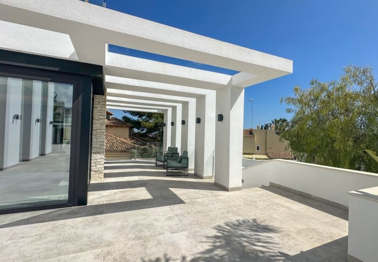 4 camera da letto Villa in vendita in Villamartin con piscina - 2.950.000 € (Rif: 9737816)