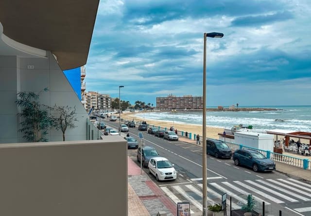 4 Zimmer Apartment zu verkaufen in Playa de los Locos, Torrevieja mit Pool - 680.000 € (Ref: 9737817)