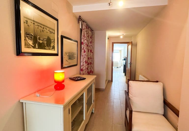 4 Zimmer Apartment zu verkaufen in Torrevieja mit Pool - 680.000 € (Ref: 9737817)