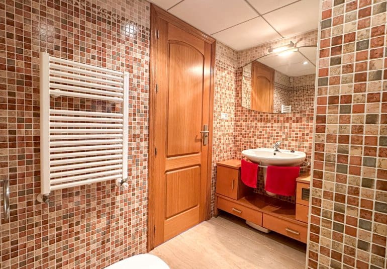 4 Zimmer Apartment zu verkaufen in Torrevieja mit Pool - 680.000 € (Ref: 9737817)