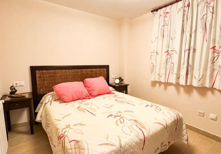 4 Zimmer Apartment zu verkaufen in Torrevieja mit Pool - 680.000 € (Ref: 9737817)