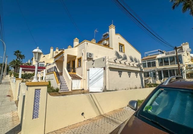 Apartamento de 3 habitaciones en Villamartin, Orihuela en venta con piscina - 319.000 € (Ref: 9737820)