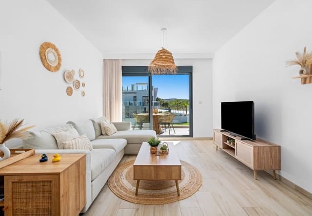 Apartamento de 2 habitaciones en San Miguel de Salinas en venta con piscina - 259.950 € (Ref: 9737821)