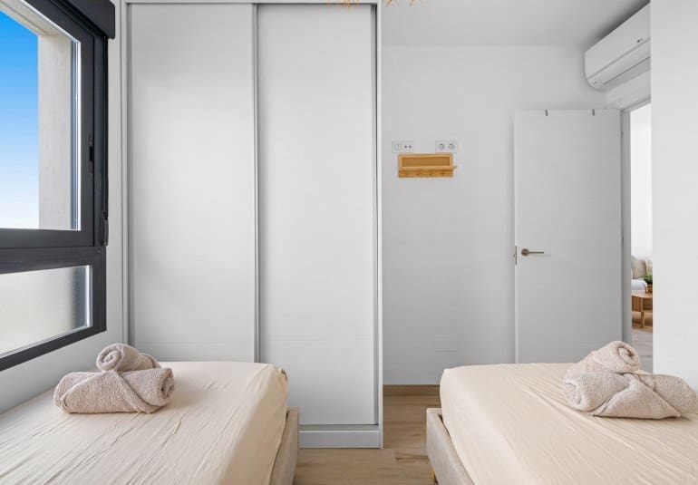 Apartamento de 2 habitaciones en San Miguel de Salinas en venta con piscina - 259.950 € (Ref: 9737821)