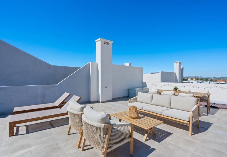 Apartamento de 2 habitaciones en San Miguel de Salinas en venta con piscina - 259.950 € (Ref: 9737821)