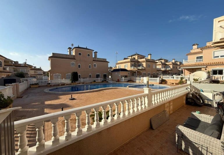 2 quarto Moradia para venda em Torre de la Horadada - 254 900 € (Ref: 9737824)