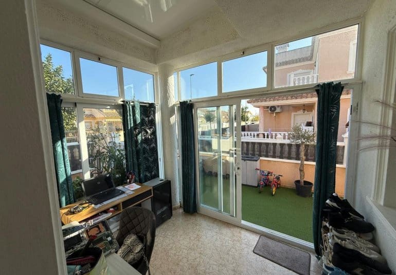 2 quarto Moradia para venda em Torre de la Horadada - 254 900 € (Ref: 9737824)