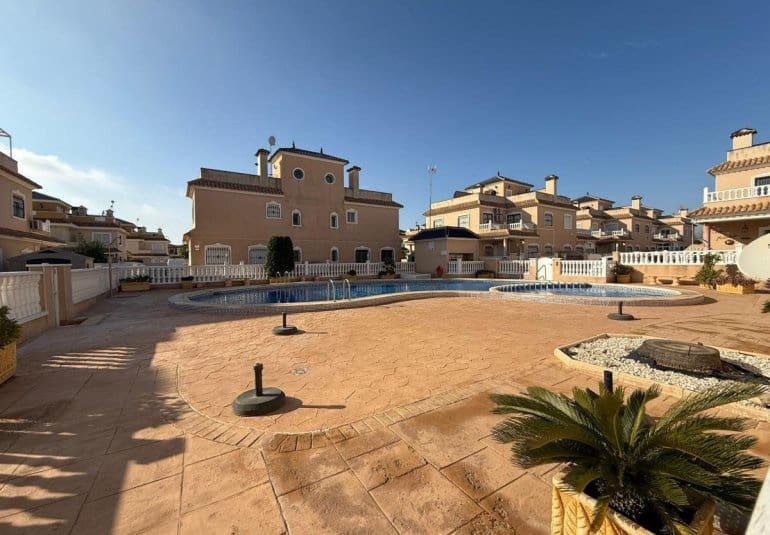 2 quarto Moradia para venda em Torre de la Horadada - 254 900 € (Ref: 9737824)