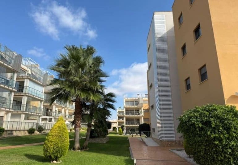 2 soveværelse Lejlighed til salg i Orihuela Costa - € 269.000 (Ref: 9737825)