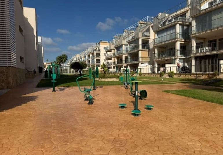 2 soveværelse Lejlighed til salg i Orihuela Costa - € 269.000 (Ref: 9737825)
