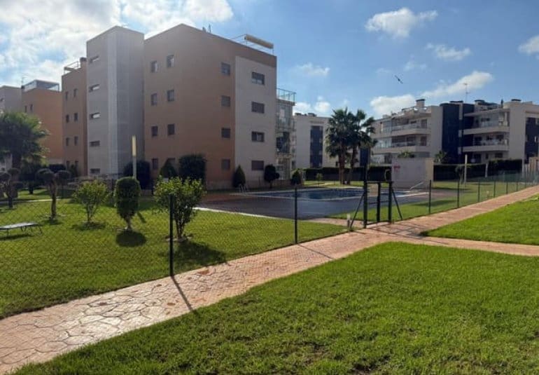 2 soveværelse Lejlighed til salg i Orihuela Costa - € 269.000 (Ref: 9737825)