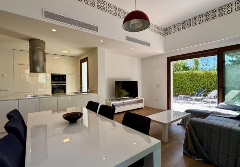 3 sovrum Villa till salu i Las Colinas Golf med pool - 649 000 € (Ref: 9737826)