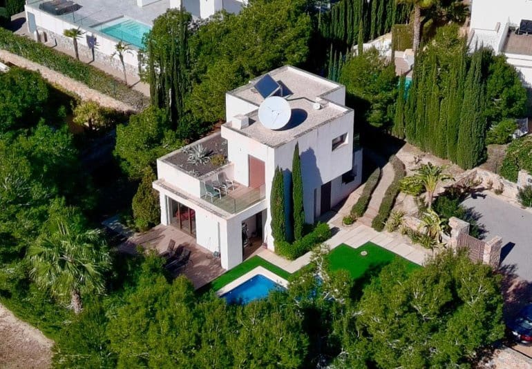 3 sovrum Villa till salu i Las Colinas Golf med pool - 649 000 € (Ref: 9737826)