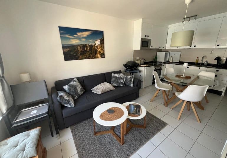 2 bedroom Townhouse for sale in Cabo Roig with pool - € 269,000 (Ref: 9737827)