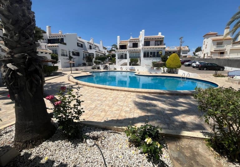 2 bedroom Townhouse for sale in Cabo Roig with pool - € 269,000 (Ref: 9737827)