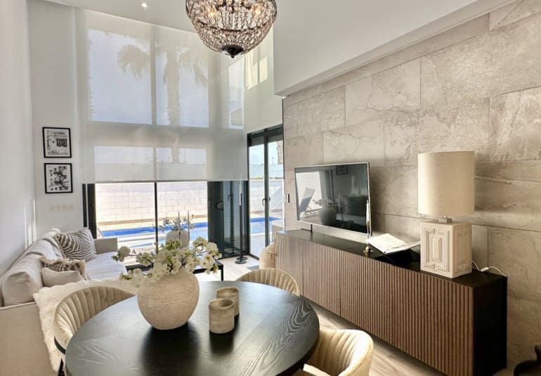 3 soverom Villa til salgs i Orihuela Costa med svømmebasseng - € 449 950 (Ref: 9737834)