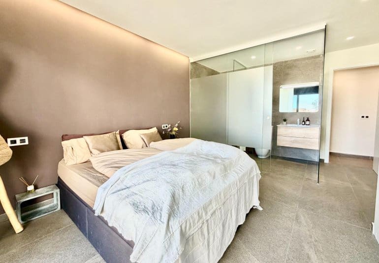 5 chambre Villa/Maison à vendre à San Miguel de Salinas avec piscine - 780 000 € (Ref: 9737835)