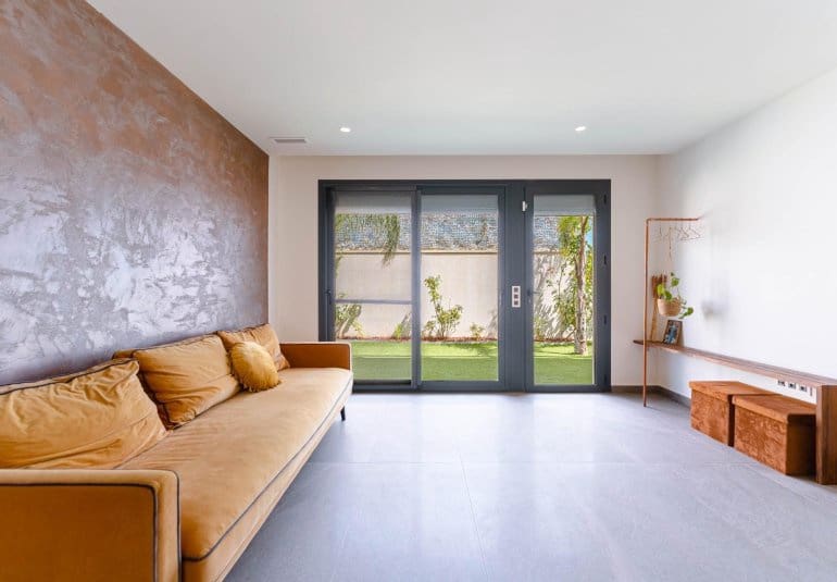 5 chambre Villa/Maison à vendre à San Miguel de Salinas avec piscine - 780 000 € (Ref: 9737835)