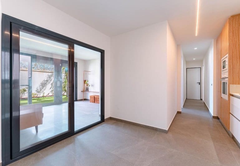 5 chambre Villa/Maison à vendre à San Miguel de Salinas avec piscine - 780 000 € (Ref: 9737835)