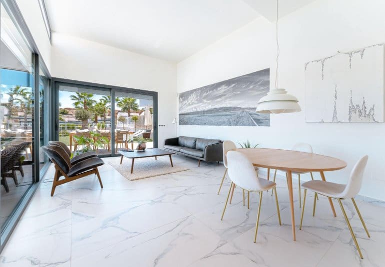 5 chambre Villa/Maison à vendre à San Miguel de Salinas avec piscine - 780 000 € (Ref: 9737835)