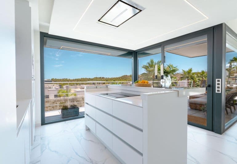 5 chambre Villa/Maison à vendre à San Miguel de Salinas avec piscine - 780 000 € (Ref: 9737835)