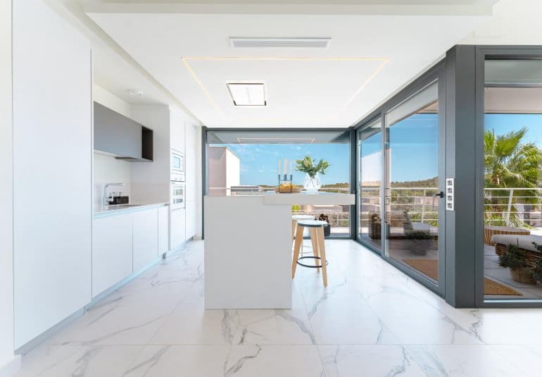 5 chambre Villa/Maison à vendre à San Miguel de Salinas avec piscine - 780 000 € (Ref: 9737835)