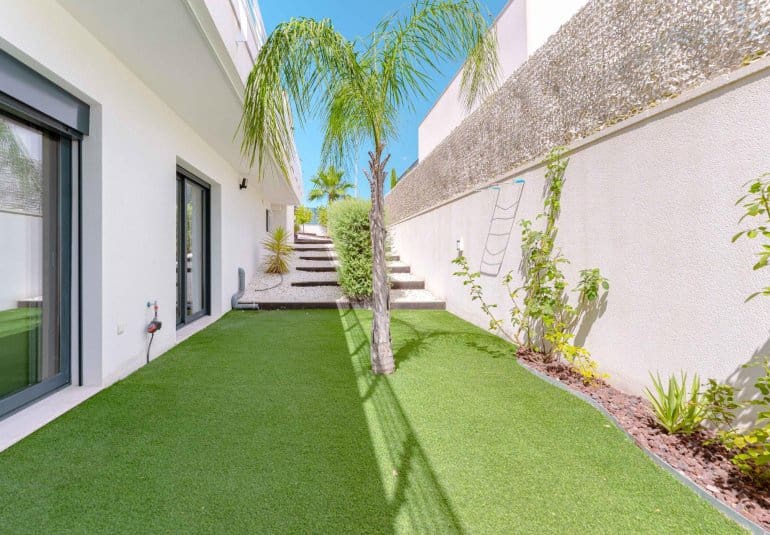 5 chambre Villa/Maison à vendre à San Miguel de Salinas avec piscine - 780 000 € (Ref: 9737835)