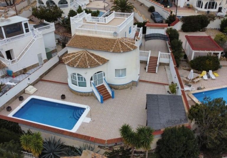 5 bedroom Villa for sale in Rojales with pool - € 539,995 (Ref: 9737837)