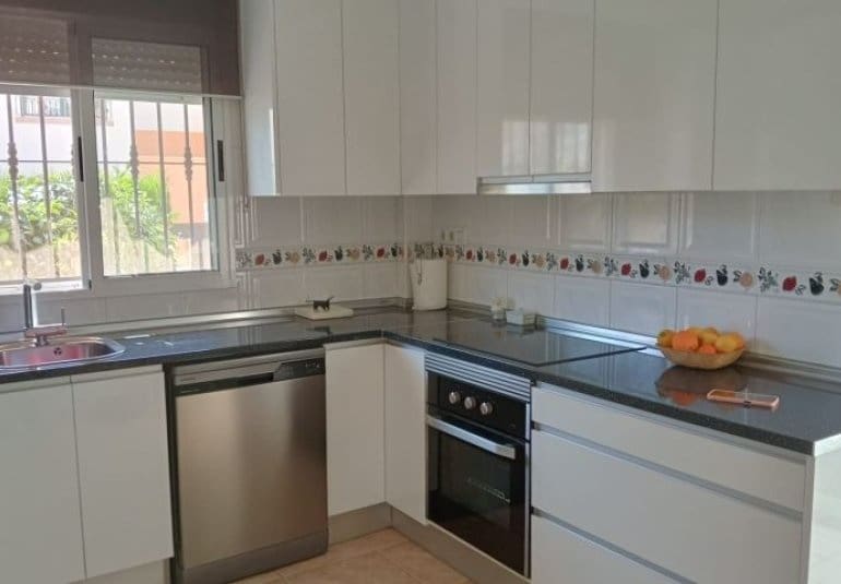 4 sypialnia Willa na sprzedaż w Pilar de la Horadada - 295 000 € (Ref: 9737838)